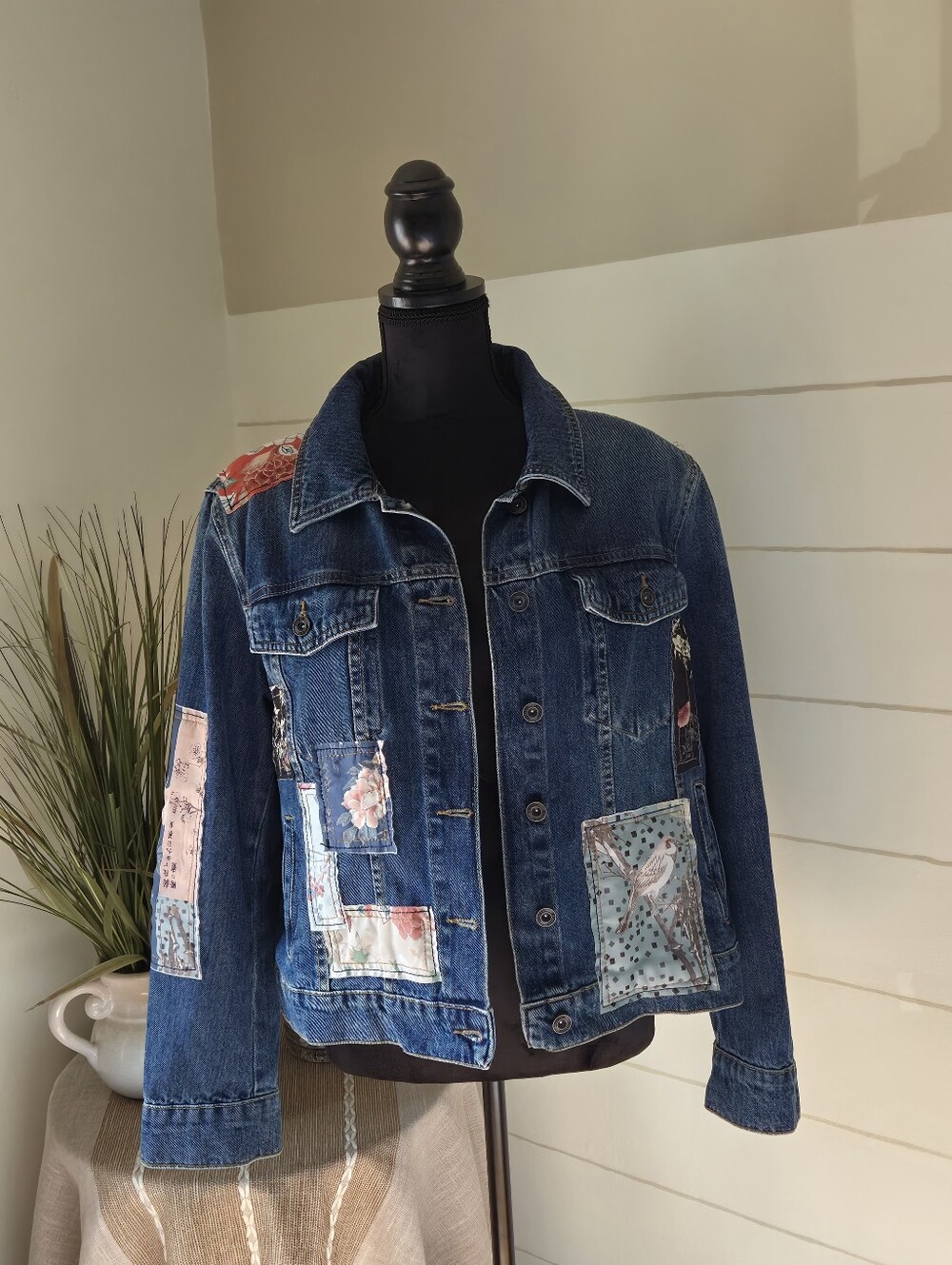 Desigual XL Denim Trucker Jacket Patchwork Mixed Media Artsy Western Boho-Chic